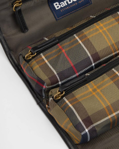 Barbour Tartan Hanging Washbag Classic