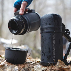Lifesystems Wide Mouth 1 Lt Flask Black